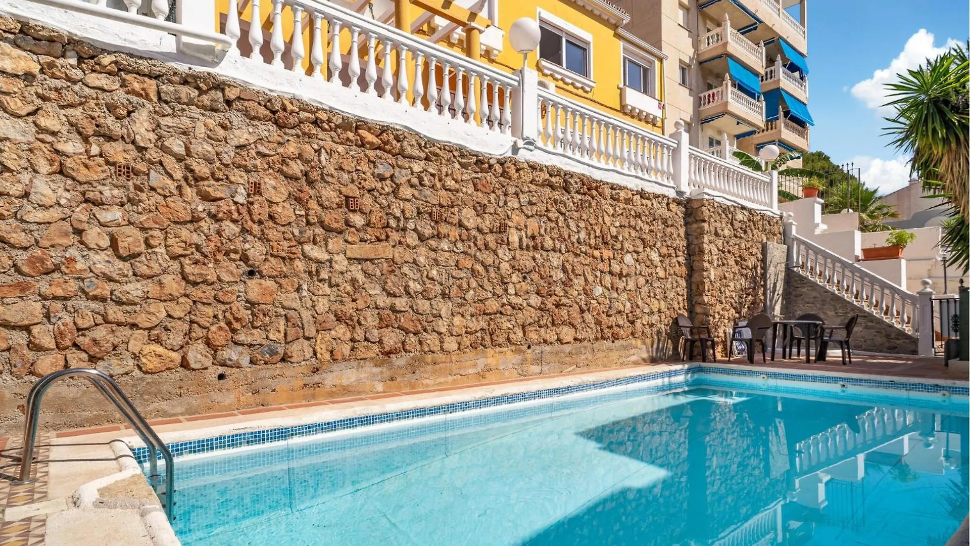 Beautiful Apartment In Torremolinos With Wifi